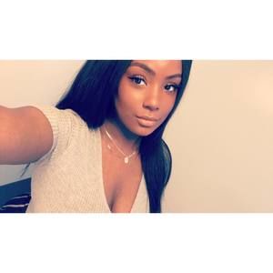 Meet your Posher, Akilah